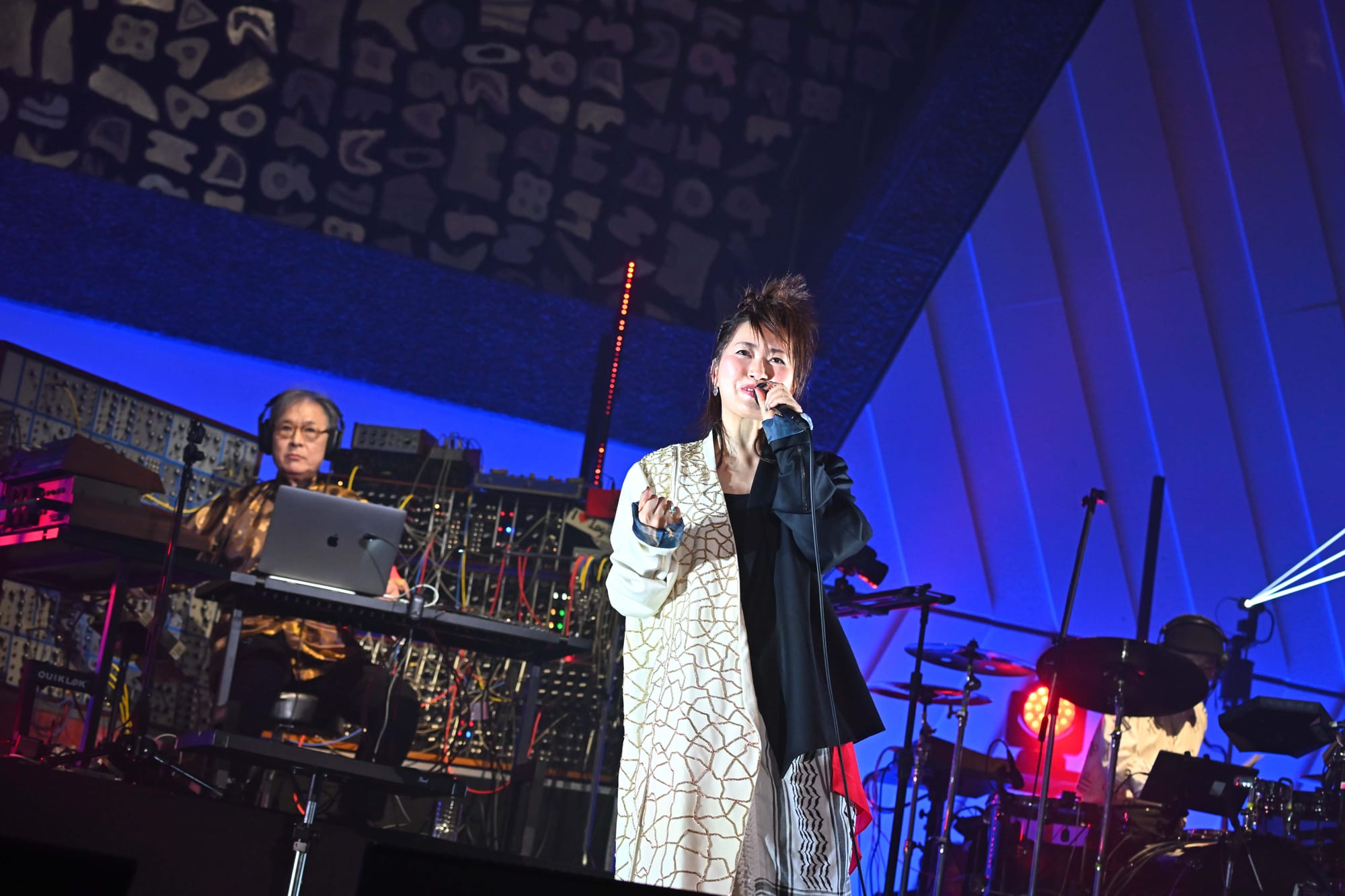 Hideki Matsutake & Miyu Sakamoto performing at MUSIC AWARDS JAPAN A Tribute to YMO - SYMBOL OF MUSIC AWARDS JAPAN 2025 -