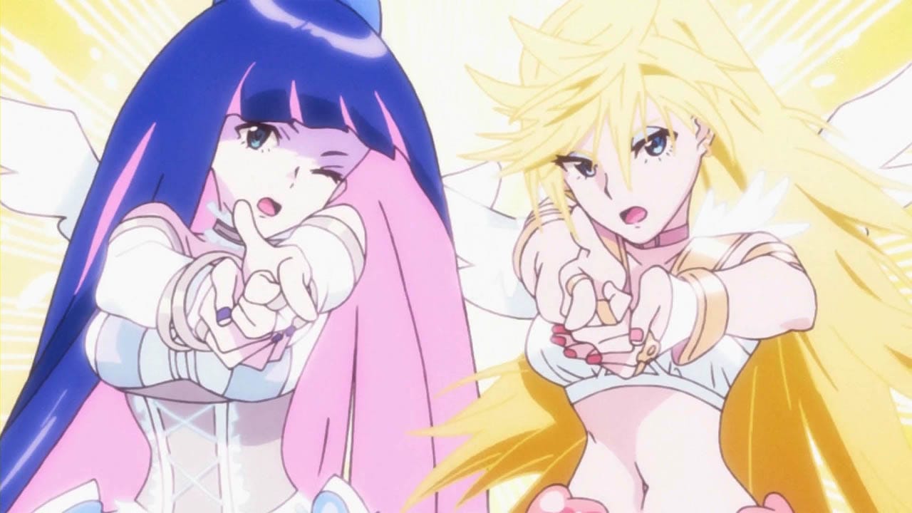 Panty and Stocking in their angel forms