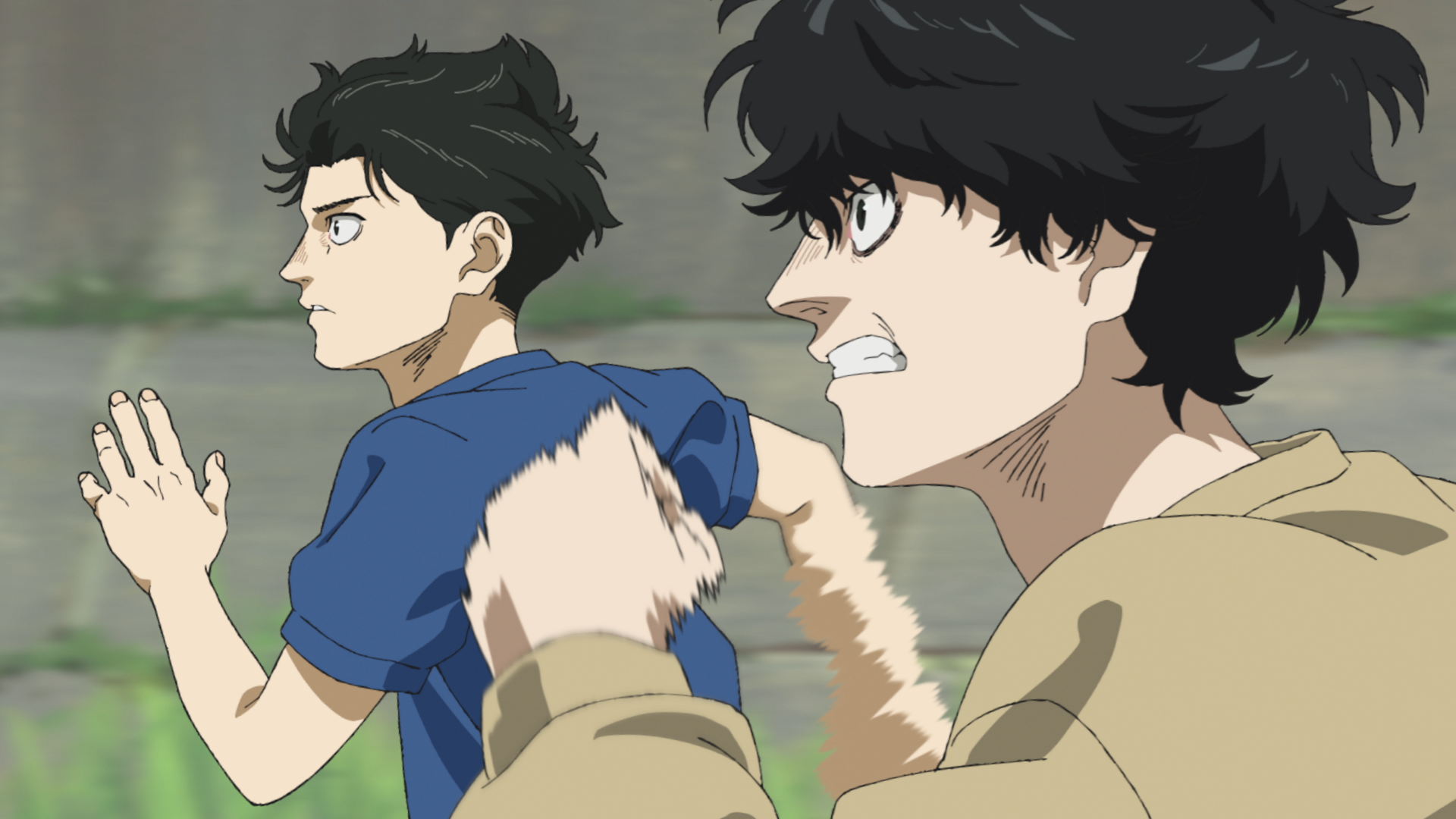Togashi and Komiya race in 100 Meters