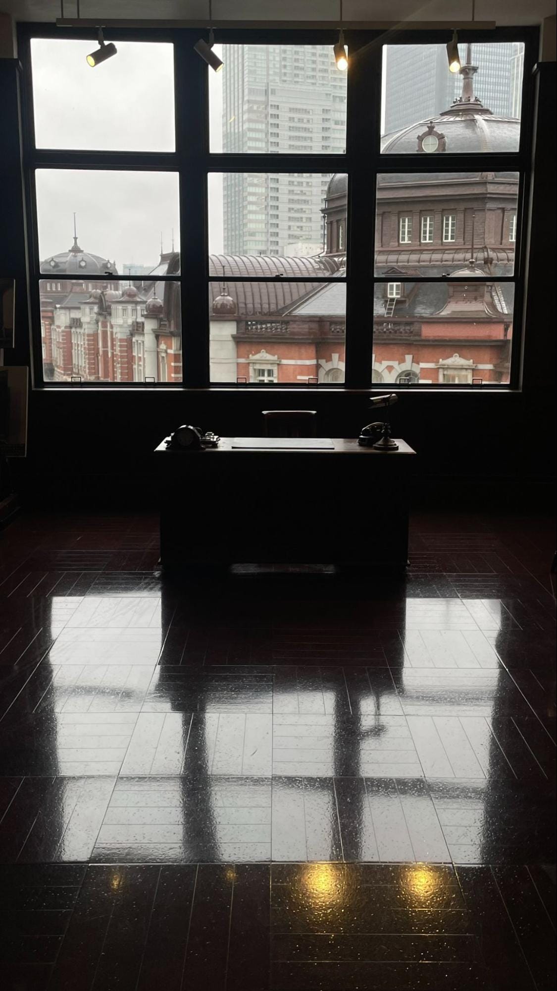 The Intermediatheque