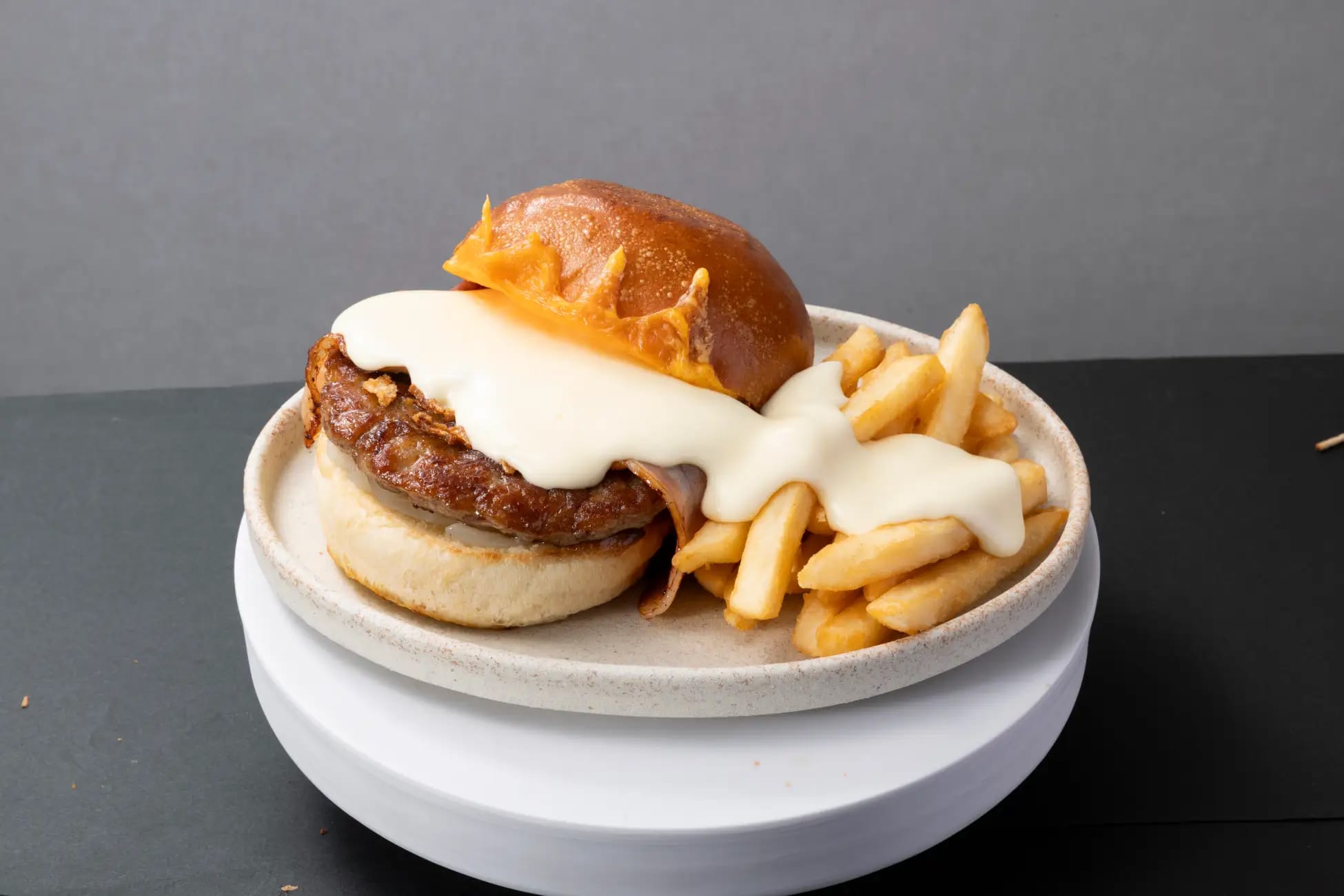Mosh Guilty Nighttime Cheeseburger