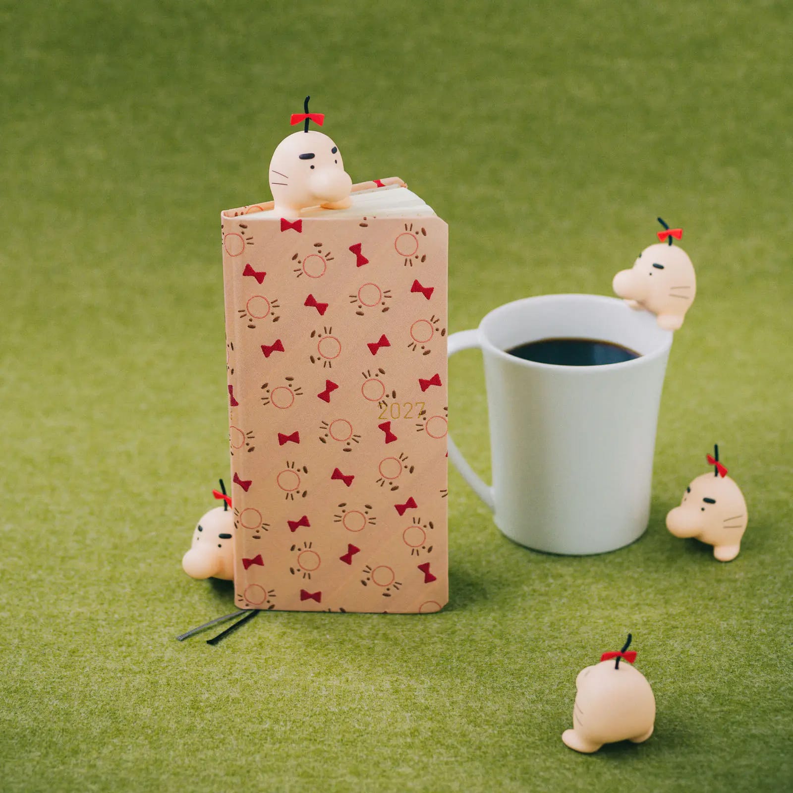 Hobonichi Weeks Mr. Saturn planner