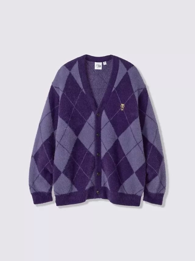 GU x Jojo - Diamond is Unbreakable cardigan